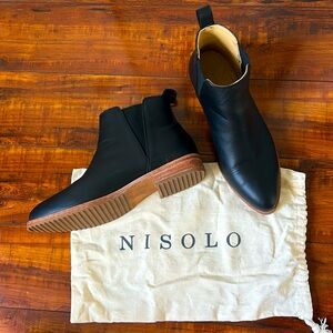 Nisolo Eva Chelsea Bootie Size 8